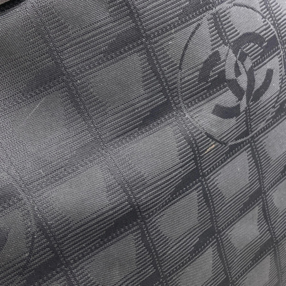 CHANEL Black Tote Bag - Picture 12 of 16